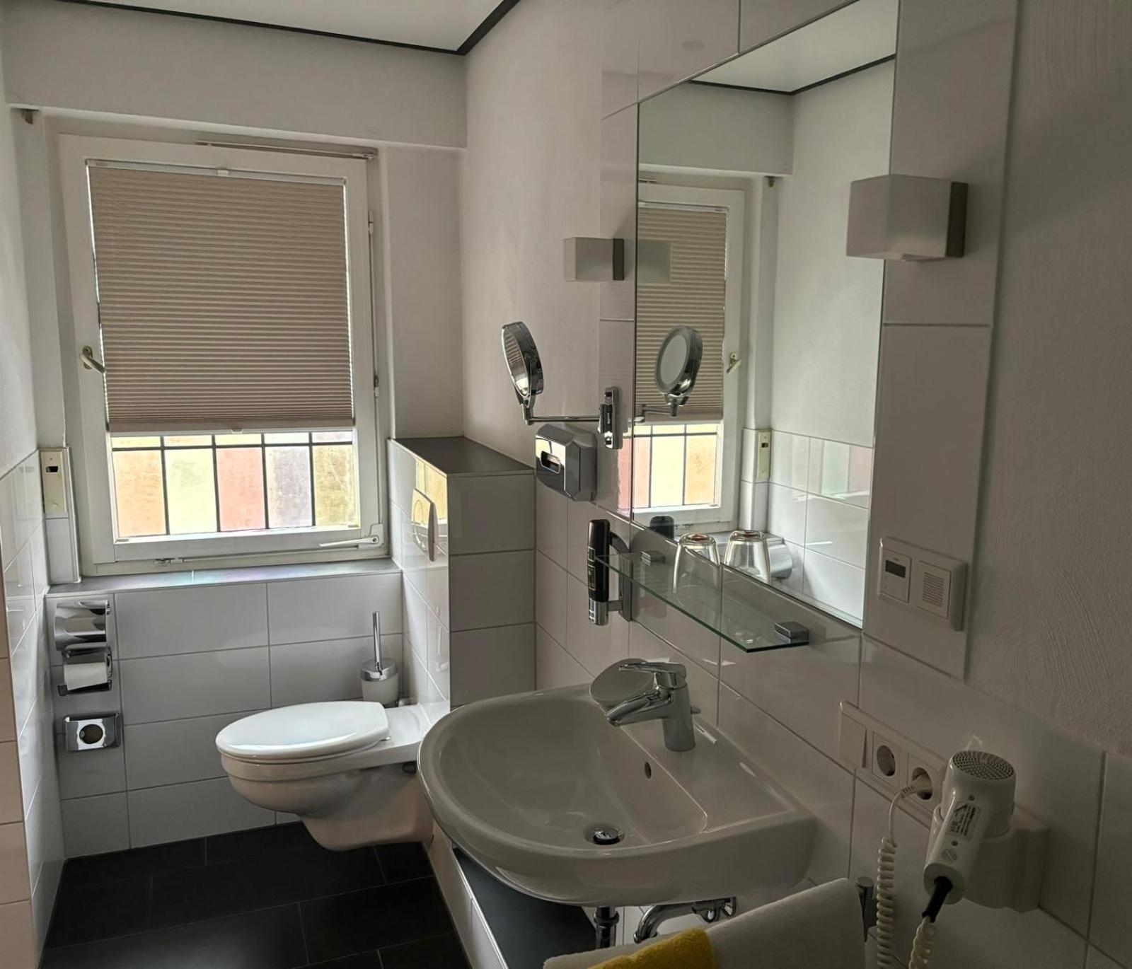 Gaestehaus Mietz บาดนอยเอินอาห์-อาร์ไวเลอร์ ภายนอก รูปภาพ