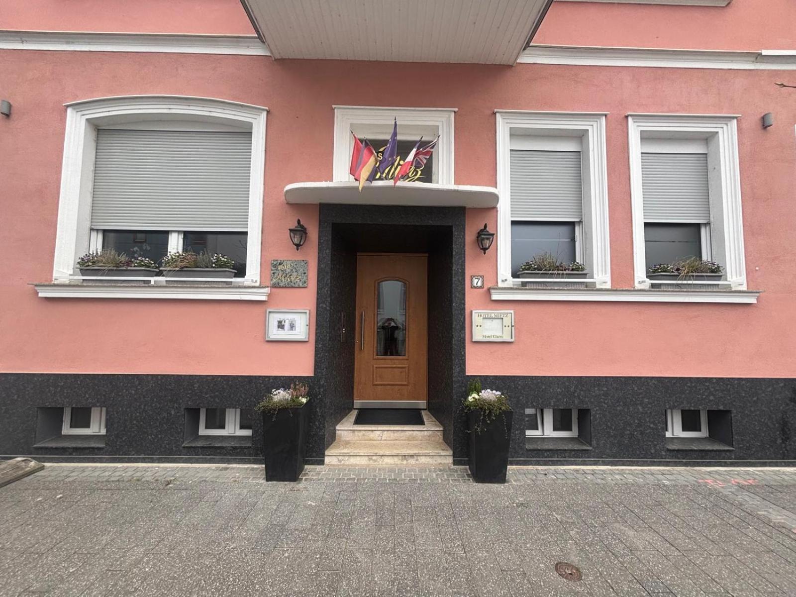 Gaestehaus Mietz บาดนอยเอินอาห์-อาร์ไวเลอร์ ภายนอก รูปภาพ